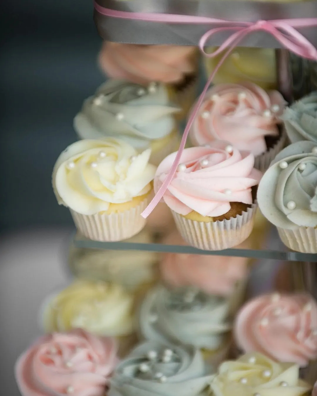 Cupcakes with cream frosting